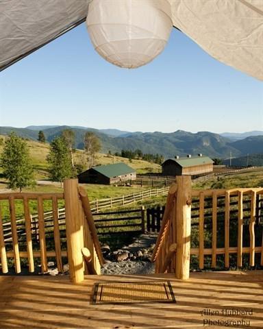 Bull Hill Guest Ranch Marble Room photo