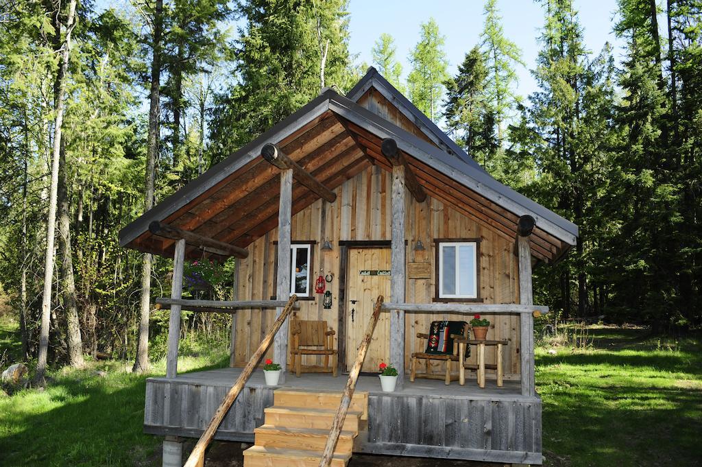 Bull Hill Guest Ranch Marble Room photo